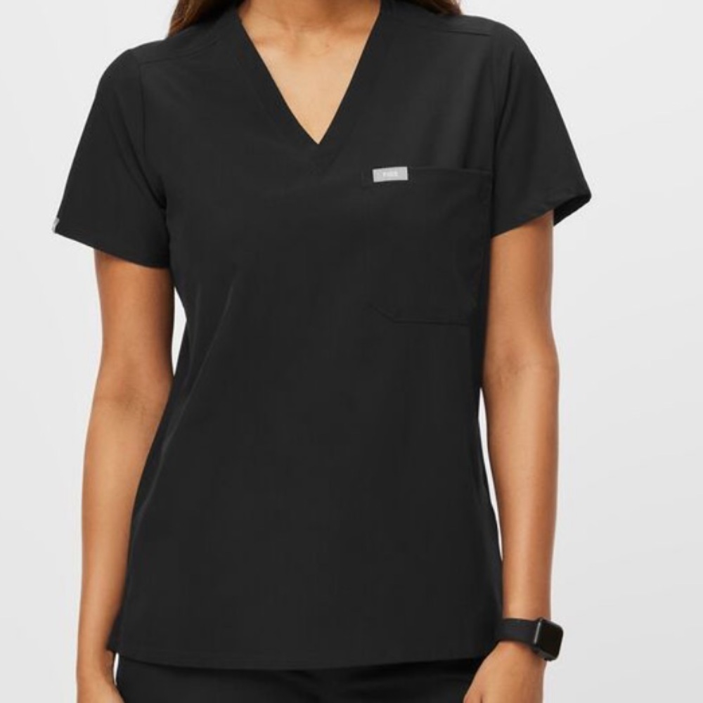 FIGS Scrub Top, Black, Large